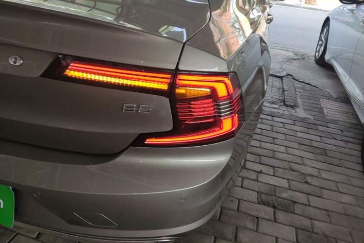 Used Volvo S90 2021 B5 Zhiyuan Luxury Edition