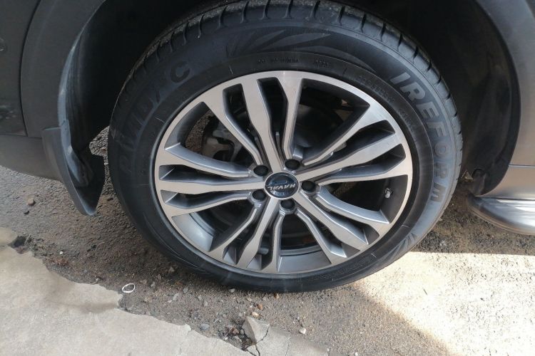 Used Haval F7 2021 2.0T All-Wheel Drive iJoy