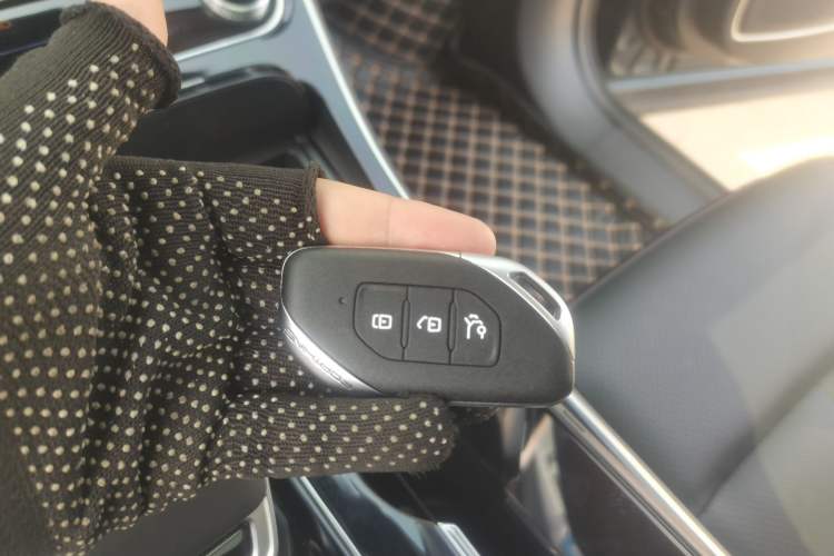 Used FORTHING T5 EVO 2021 1.5TD DCT Diamond Edition