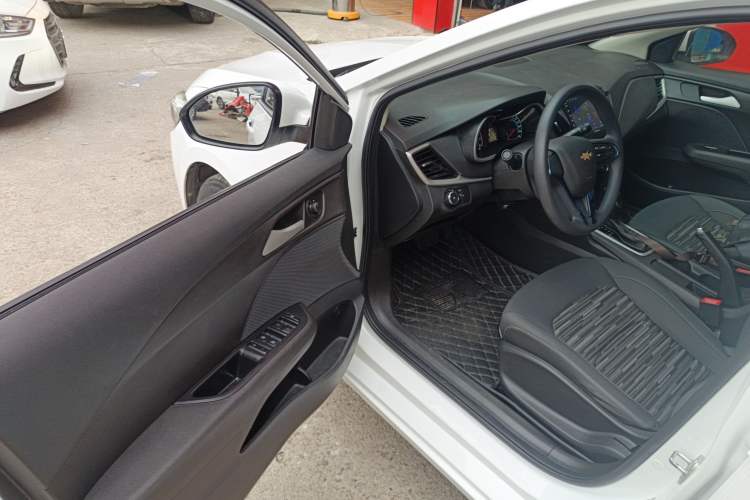 Used Chevrolet Cavalier 2019 320 Automatic Enjoyment with Sunroof