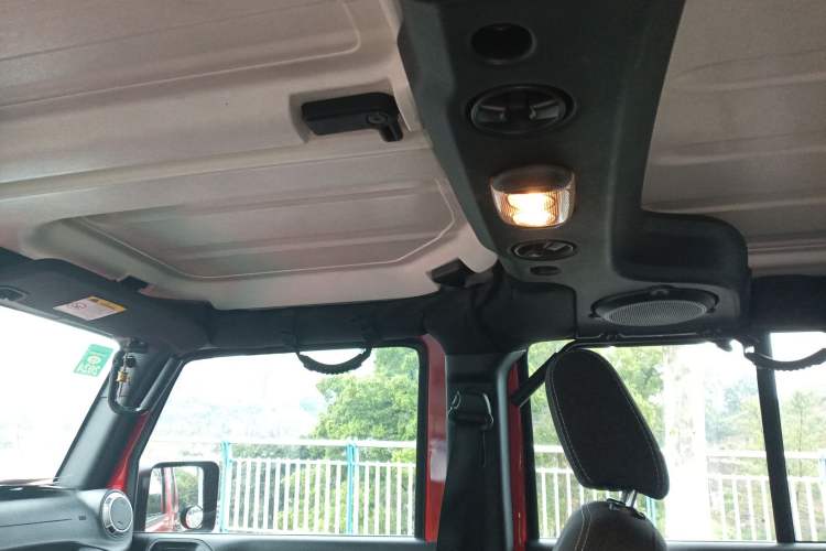 Used Jeep Wrangler 2015 2.8TD Sahara Four-Door Comfort Edition