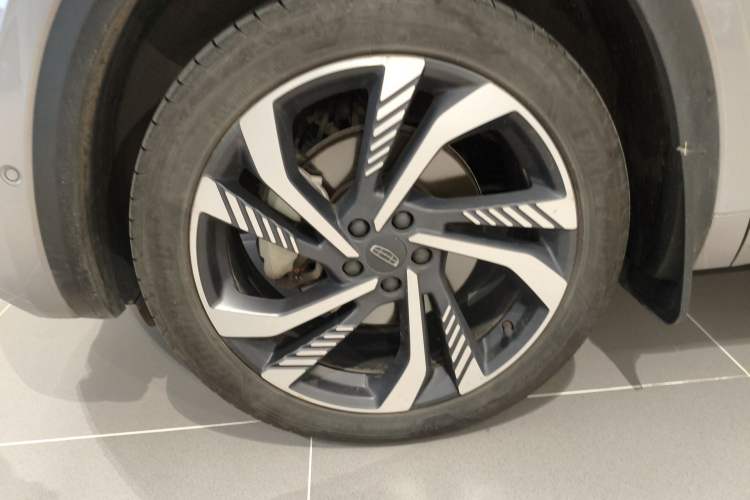 Used Geely Auto Monjaro L 2021 2.0TD DCT EVO Two-Wheel Drive Smart Luxury Version
