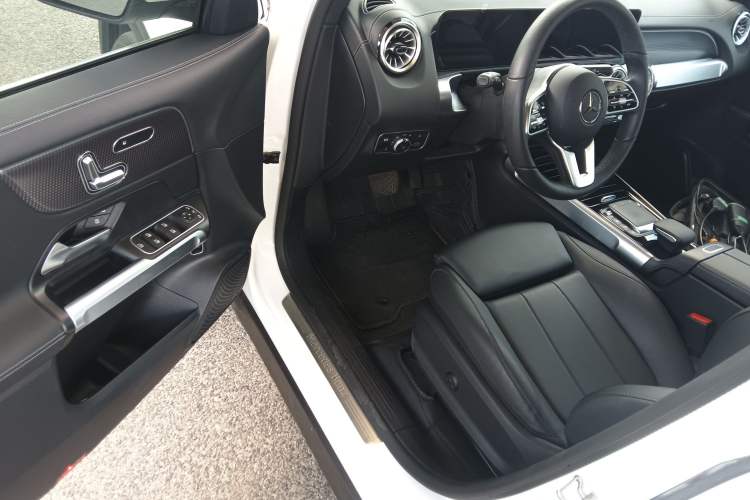 Used Mercedes-Benz EQB 2023 EQB 260
