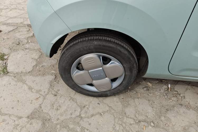 Used Geely Galaxy Panda 2023 Panda Mini 200km Endurance Bear Exterior 5