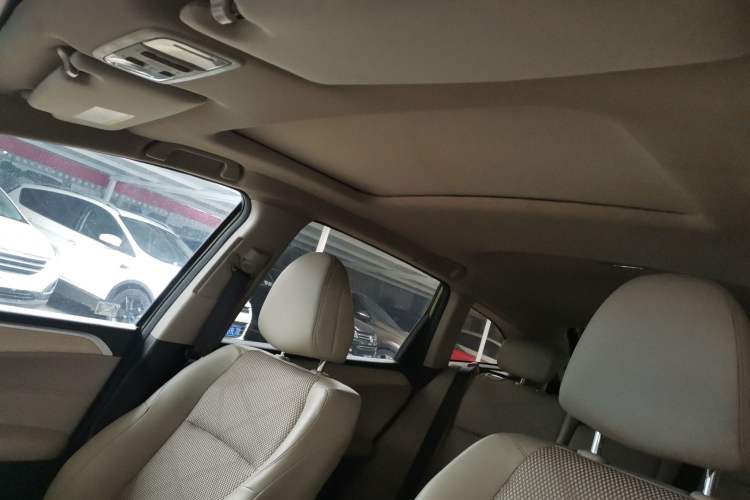 Used Honda Jade 2016 1.8L Automatic Comfort Elite Version 5 Seats
