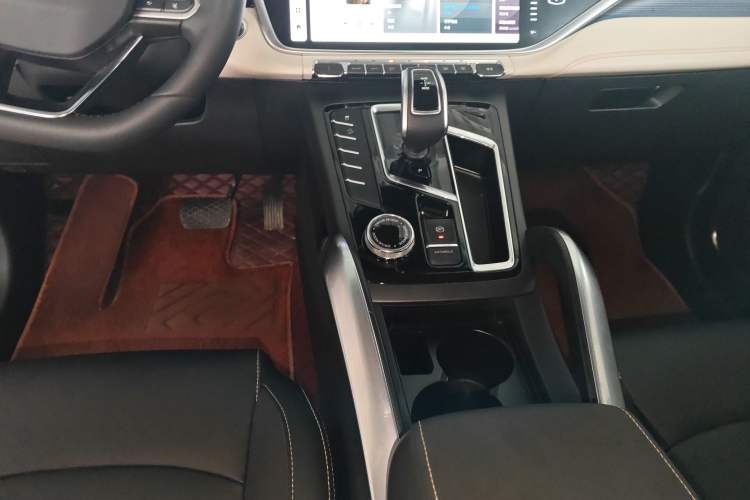 Used Geely Auto Emgrand X7 Sport 2022 Boyue X 1.8TD DCT Smart Model Gear Lever