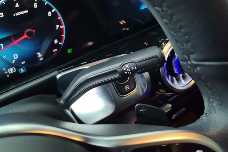 Used Mercedes-Benz GLB 2022 Updated GLB 200 Fashion Edition