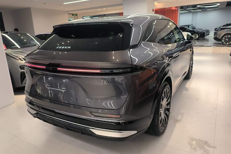Used Zeekr 7X 2026 103kWh All-Wheel-Drive Ultra Edition
