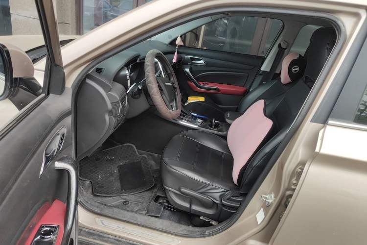 Used Leopaard CS9 2017 1.5L CVT Comfort Model
