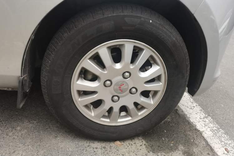 Used Wuling Rongguang V 2018 1.5L Standard Version
