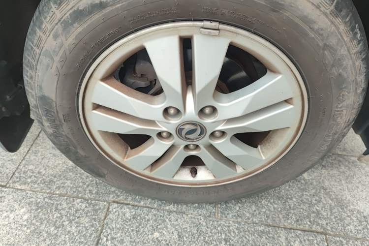 Used FORTHING F600 2016 F600L 2.0L Deluxe Model