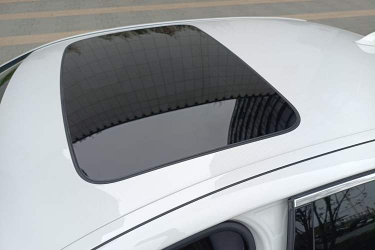 Used BMW 5 Series 2014 525Li Luxury Design Package
