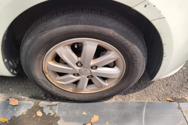 Used Kia K2 2015 Sedan 1.4L Automatic GLS