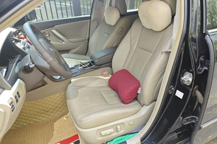 Used Toyota Camry 2011 200G Classic Anniversary Edition Left Front Seat