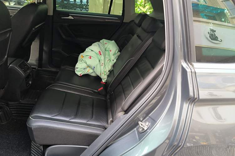 Used Volkswagen Tiguan 2018 330TSI All-Wheel-Drive Innovation Model