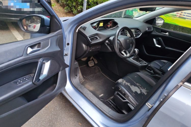 Used Peugeot 308S 2015 1.2T Automatic Jingchi Edition
