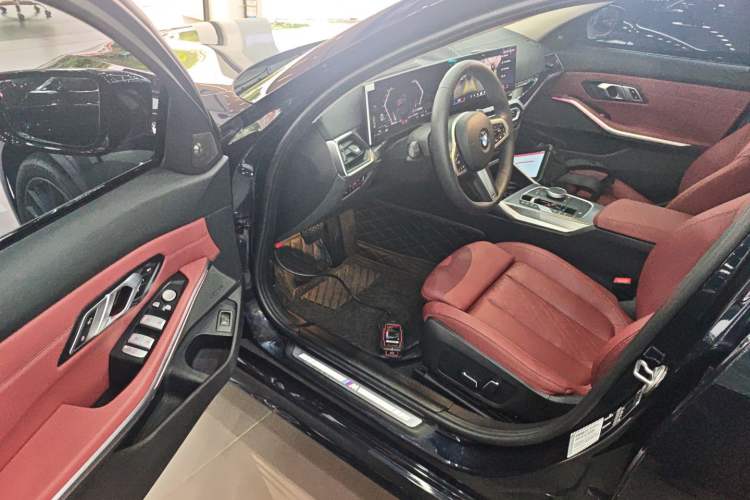 Used BMW 3 Series 2024 325Li M Sport Night Edition Package Driver Seat