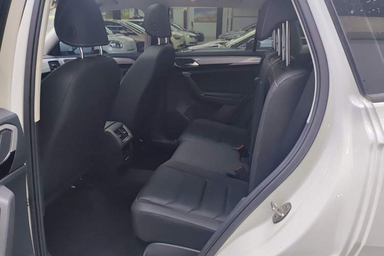 Used Volkswagen Tayron 2021 330TSI Two-Wheel Drive Luxury Smart Connectivity Version