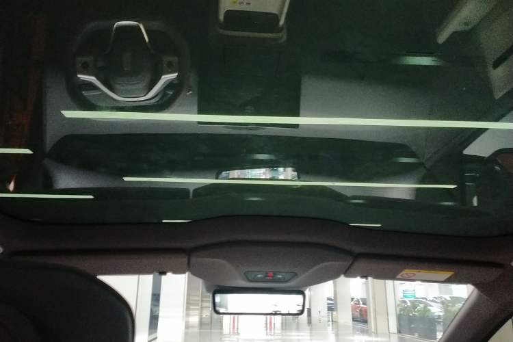 Used Avatr 06 2025 Pro Range-Extended Edition Headliner