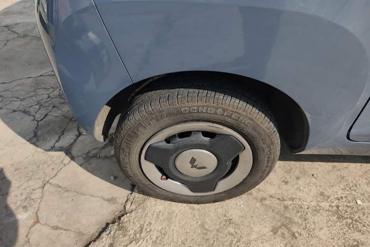 Used Wuling Hongguang MINIEV 2021 Macaron Premium Model – Lithium Iron Phosphate