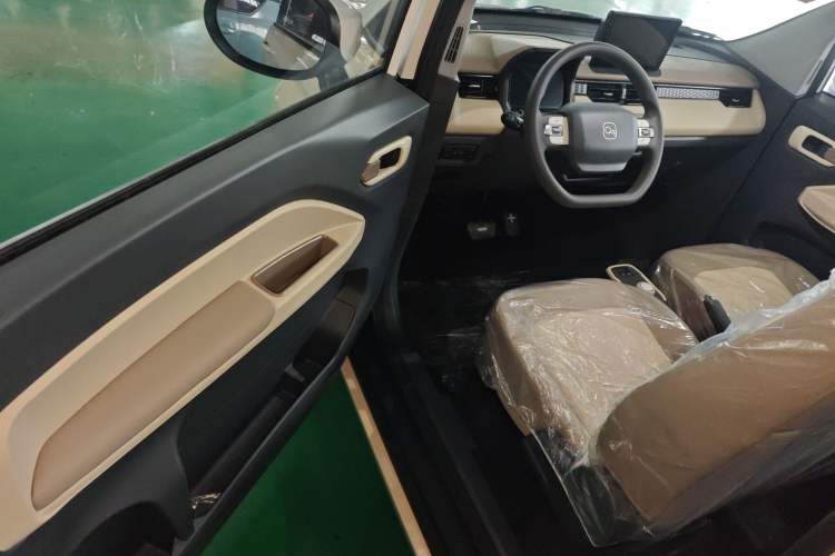 Used Chery QQ Ice Cream 2025 205km Qi Energy Version