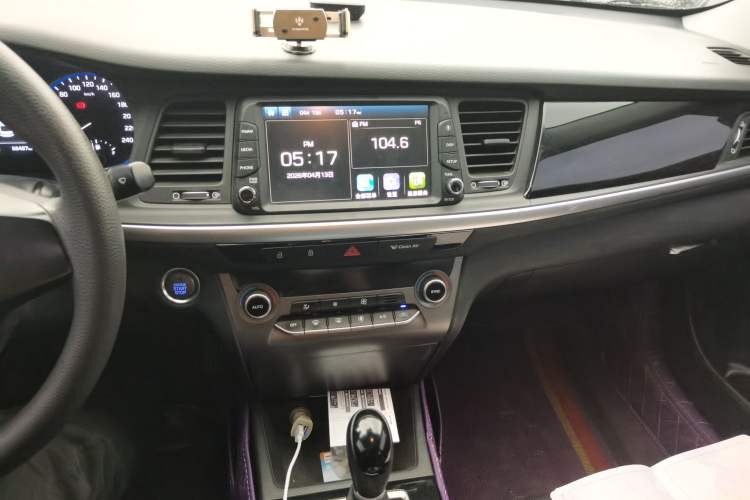 Used Hyundai Mistra 2017 1.8L Automatic Smart GLS China V Standard Audio And AC Panel