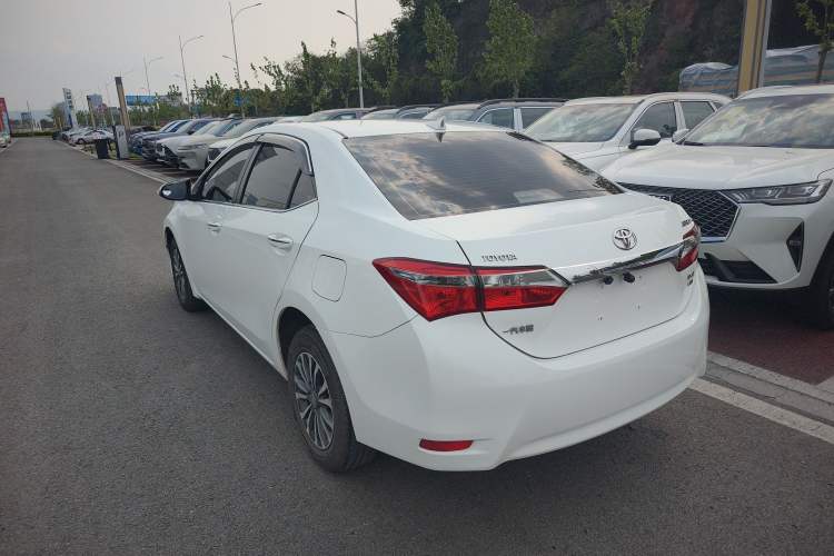 Used Toyota Corolla 2017 Revised Version 1.2T Manual GL Rear Left 45 Deg