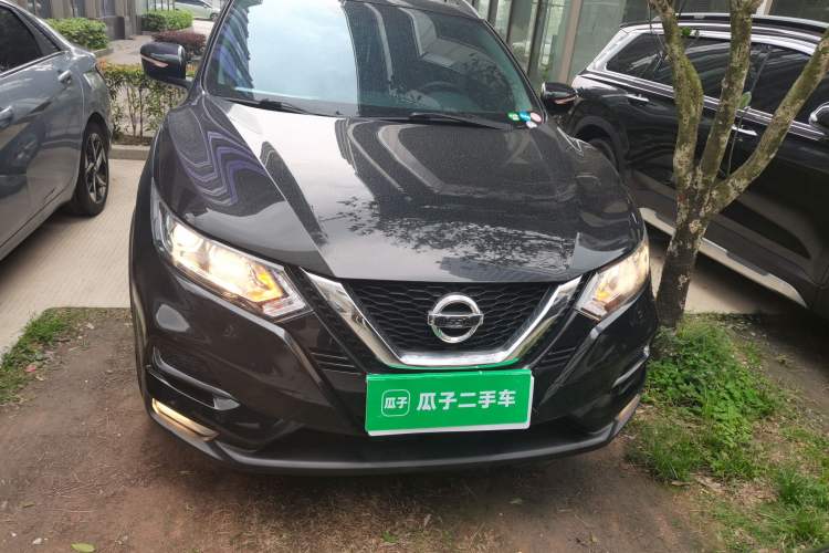 Used Nissan Qashqai 2019 2.0L CVT Smart Enjoyment Version Front
