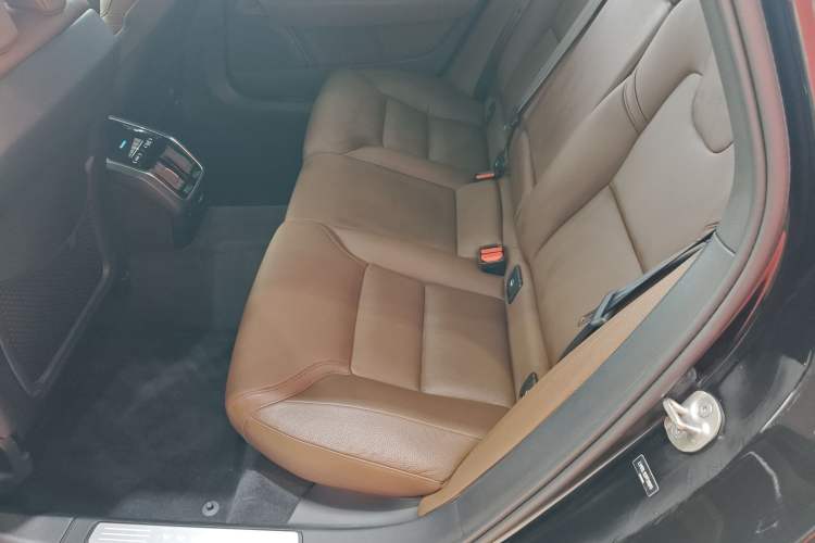 Used Volvo S90 2023 B5 Zhiyuan Luxury Edition