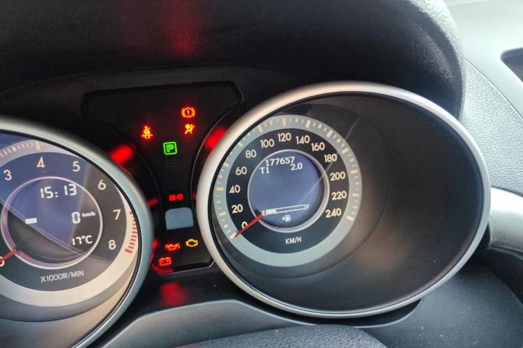 Used Bestune X80 2013 2.0L automatic luxury version