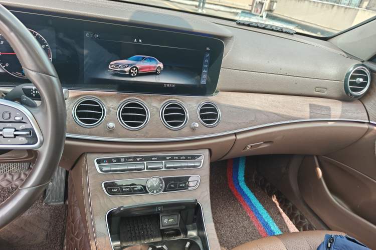 Used Mercedes-Benz E-Class 2019 E 260 L Audio And AC Panel