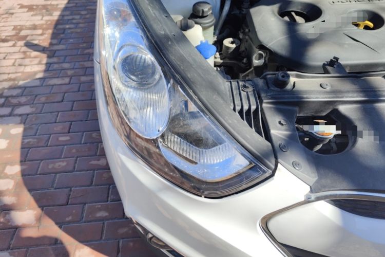 Used Hyundai ix35 2013 2.0L Automatic Two-Wheel Drive Smart GLS China IV Standard Right Front Headlight