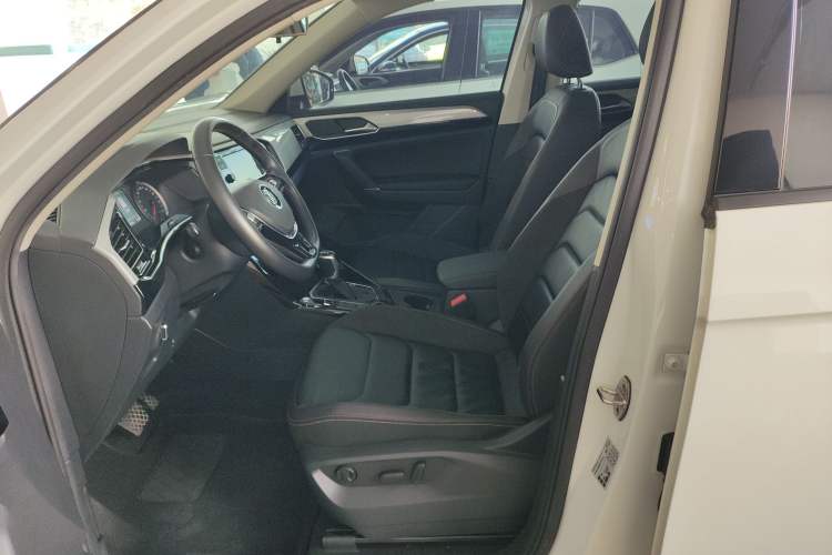 Used Volkswagen Tayron 2019 Teramont Edition 280TSI Two-Wheel Drive Luxury Model China VI Standard Left Front Seat