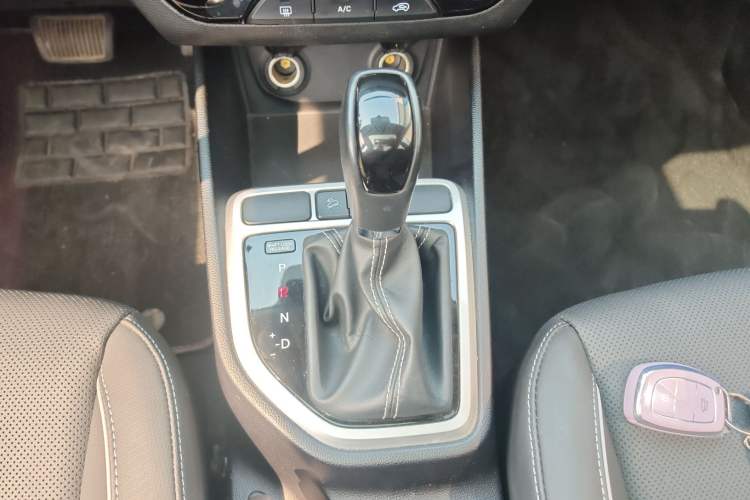 Used Hyundai ix25 2017 1.6L Automatic Smart Version
