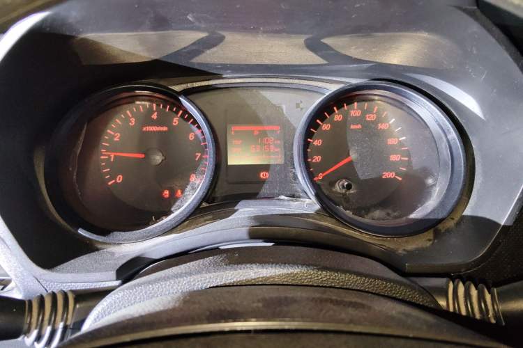 Used Wuling Hongguang 2019 1.5L S Basic Version China VI Standard LAR