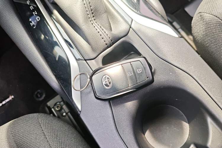 Used Toyota FRONTLANDER 2022 2.0L CVT Leading Edition
