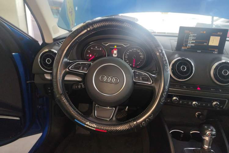 Used Audi A3 2016 Limousine 40 TFSI Luxury Model