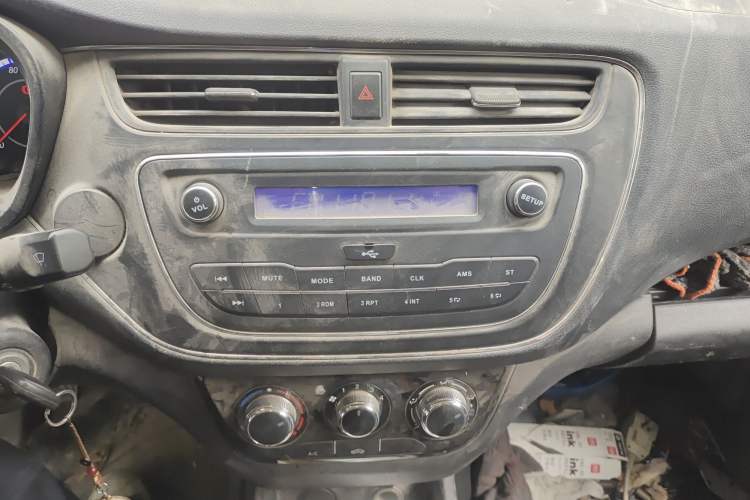 Used CHANGAN KAICHENG Ounuo S 2019 1.5L Ouno S Economy Model (Air-Conditioned) China VI Standard JL473QG Audio And AC Panel
