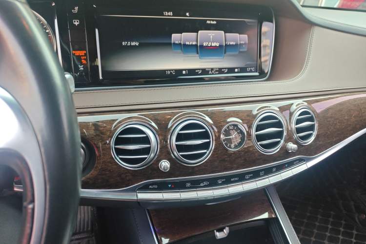 Used Mercedes-Benz S-Class 2017 S 320 L Business Model