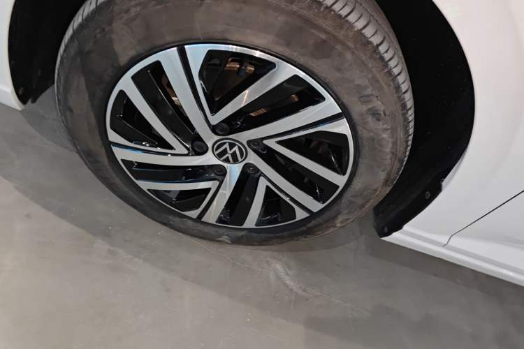 Used Volkswagen Lavida 2024 1.5L Automatic 5 Million Edition