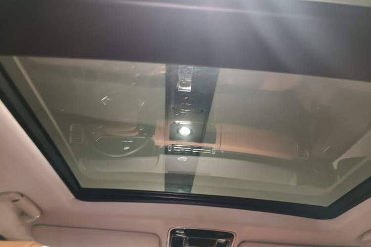 Used Land Rover Range Vogue 2015 3.0 V6 U.S.-Spec Executive Edition