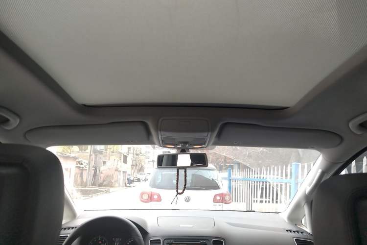 Used Volkswagen Sharan 2014 2.0 TSI Luxury Model
