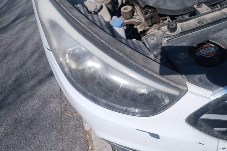 Used Hyundai ix35 2015 2.0L Automatic 2WD Smart Version China V Standard
