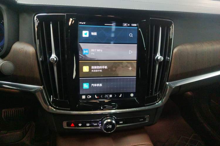 Used Volvo S90 2024 B5 Zhiyuan Luxury Edition Audio And AC Panel