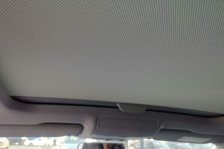 Used Volkswagen Lamando 2017 230TSI DSG Fashion Edition
