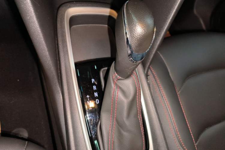 Used Chevrolet Monza 2020 Light Hybrid RS 330T Automatic Comfort Edition