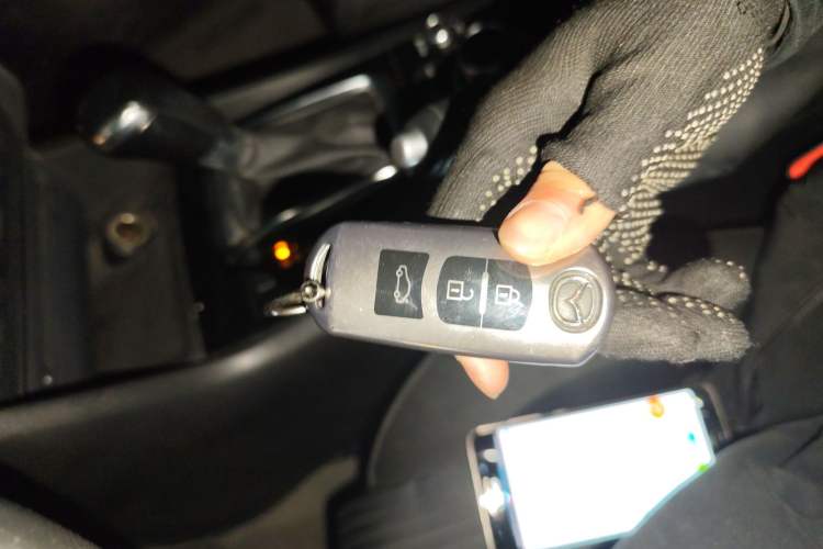 Used Mazda 3 Axela 2014 Sedan 1.5L Automatic Luxury Model Vehicle Key