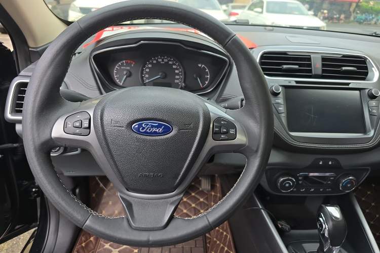 Used Ford Escort 2015 1.5L Automatic Fashion Model Steering Wheel