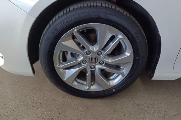 Used Honda Accord 2018 260TURBO Elite Edition China VI Left Front Wheel Hub