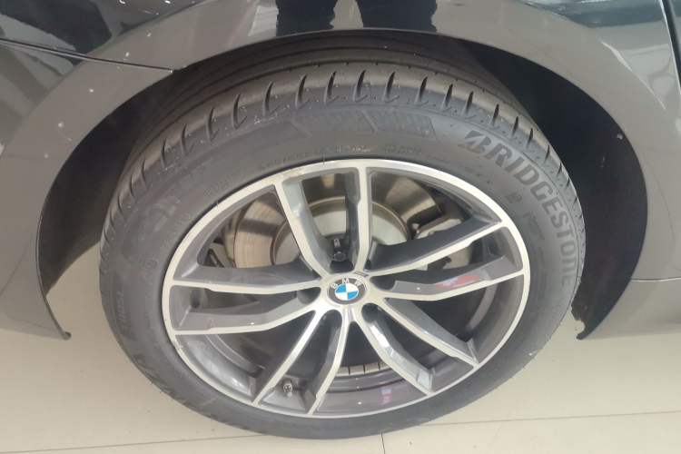 Used BMW 5 Series 2022 Restyled 525Li M Sport Package